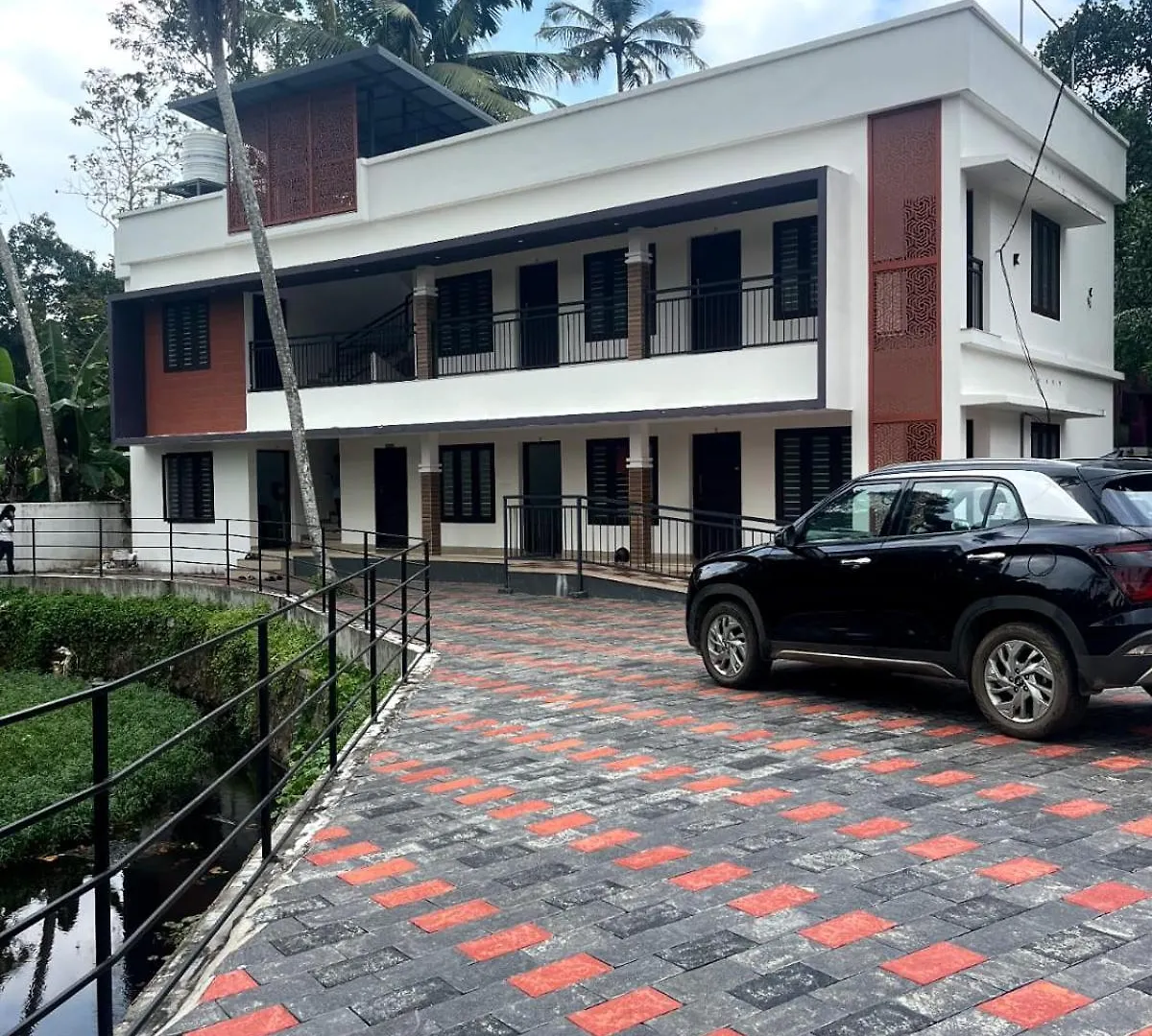 Shakti Retreat Villa Mararikulam